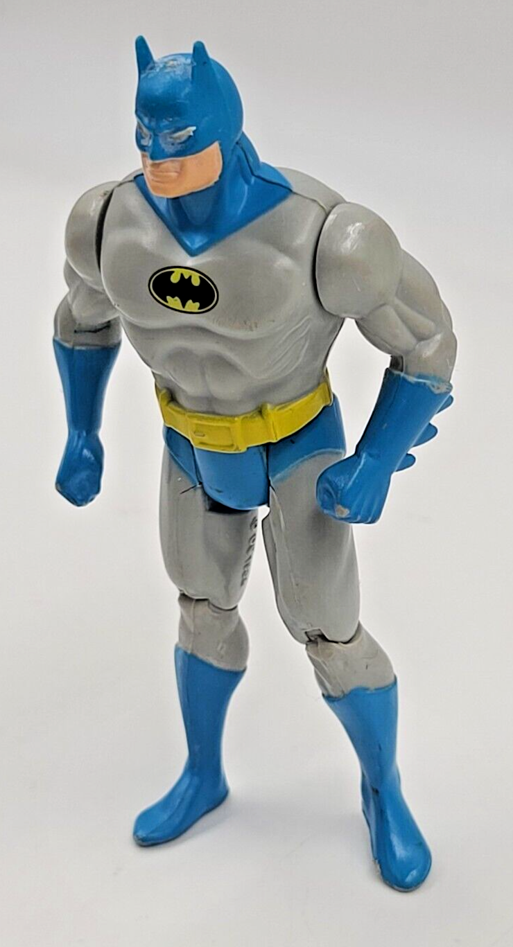 1984 VINTAGE BATMAN SUPER POWERS KENNER DC UNIVERSE® 5” ACTION FIGURE No Cape - Mobile Revival