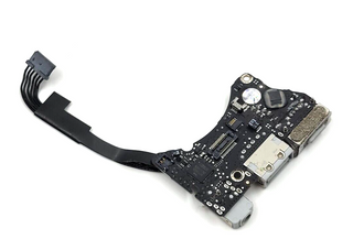 OEM Apple 11" MacBook Air I/O Charge Audio USB MagSafe Board Mid 2011 A1370